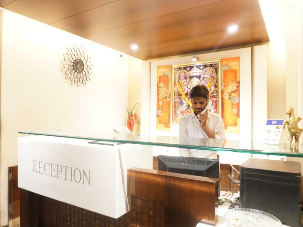 Palette Four Seasons Recreation Resort Jalgaon Exterior photo