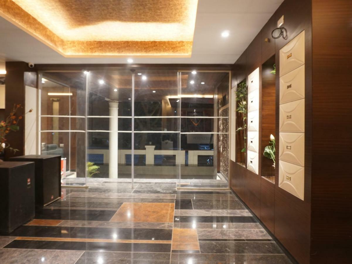 Palette Four Seasons Recreation Resort Jalgaon Exterior photo